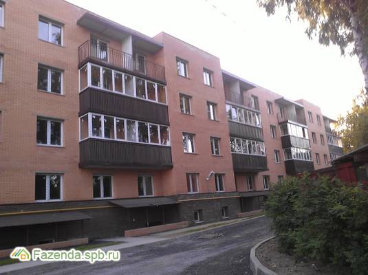 Малоэтажный жилой комплекс Токсово-Короткий, Всеволожский район. Актуальное фото.