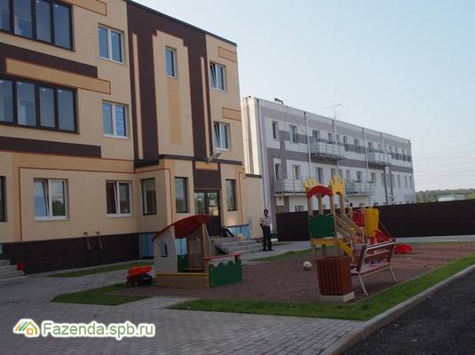 Малоэтажный жилой комплекс Заневка-2, Всеволожский район. Актуальное фото.