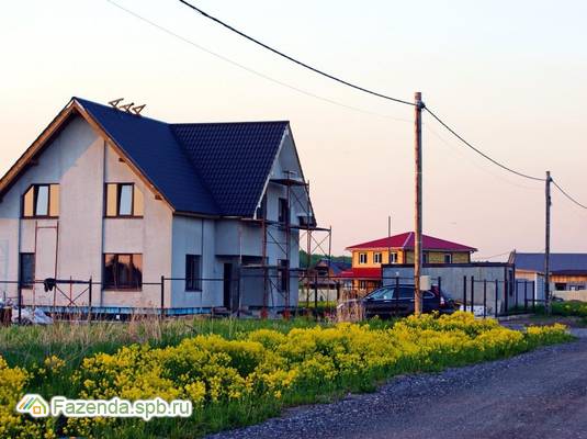Коттеджный поселок  Изумрудное, Ломоносовский район. Актуальное фото.